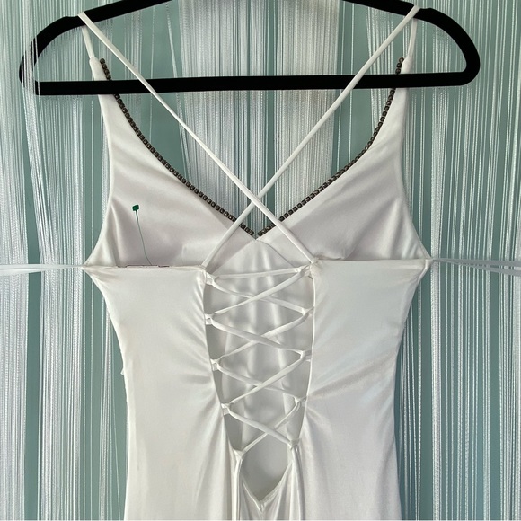 White Satin Spaghetti Strap Maxi Dress NWT - Picture 4 of 16